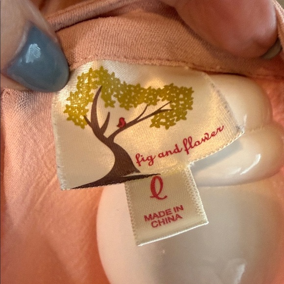 Anthropology Fig and Flower Peach Blouse with Navy Embroidery/ Large 3/4 Sleeve - Picture 2 of 7